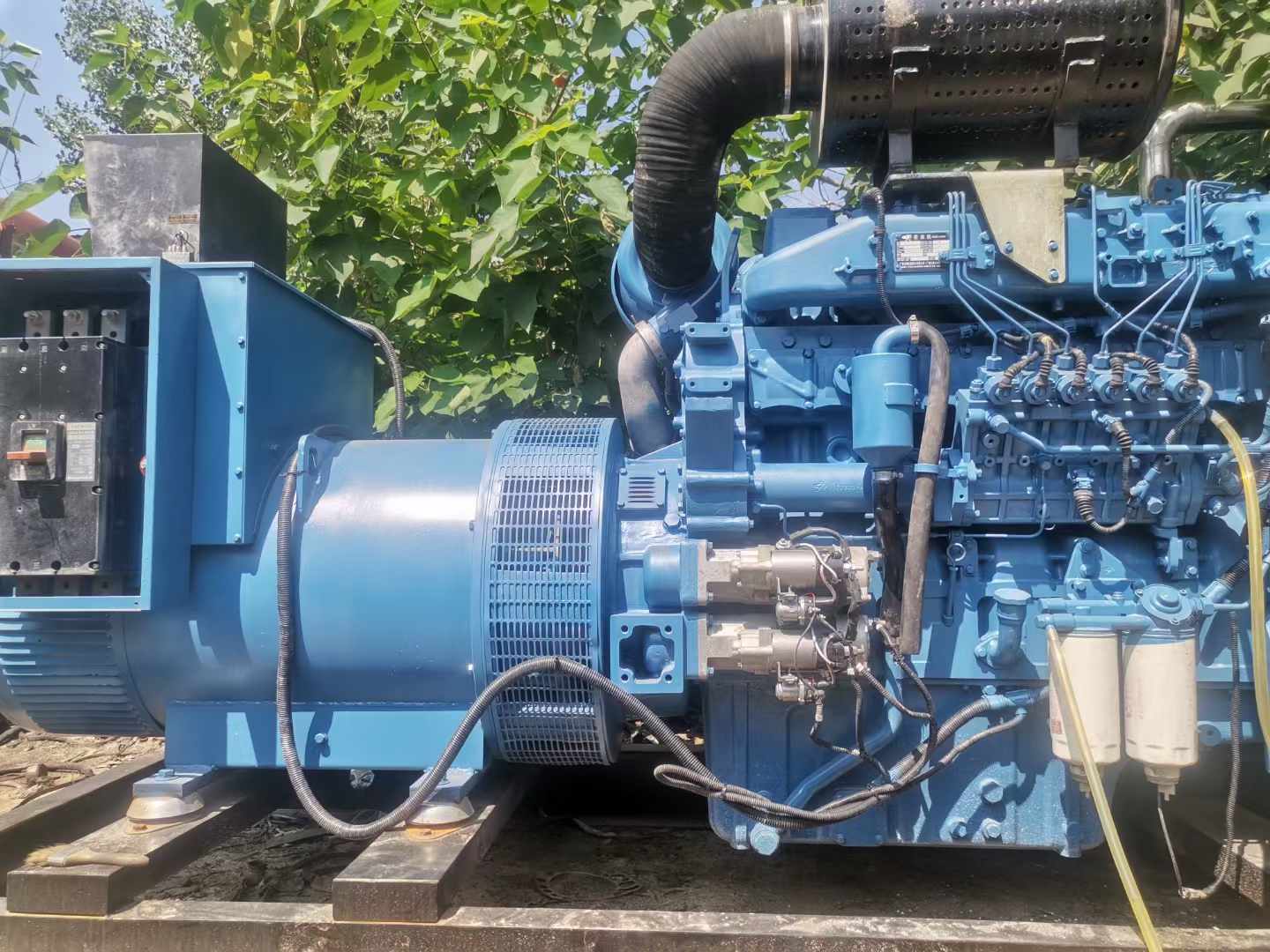 长清详细说明降低 800kW 柴油发电机输出电流波动的方法