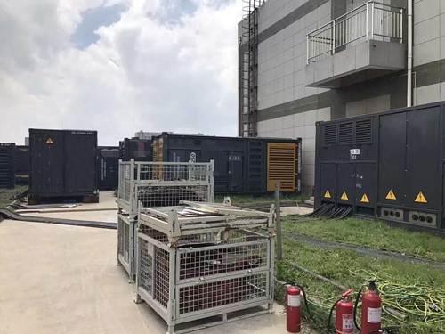 长清除了定期检查，还有哪些方法可以及时发现接触式转速表探头的磨损？